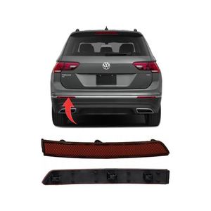 Réflecteur de pare-chocs arrière côté gauche compatible avec Volkswagen Tiguan 2017> OEM 5NA945105A - Product Image 1