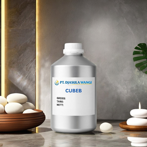 น้ำมันหอมระเหยคิวบีบาบริสุทธิ์ กลิ่นเผ็ดร้อนแรง ขายดี น้ำมันคิวบีบา 100% 5 กก. สำหรับใช้ประจำวัน บำรุงผิว รับผลิตแบบ OEM - Product Image 3