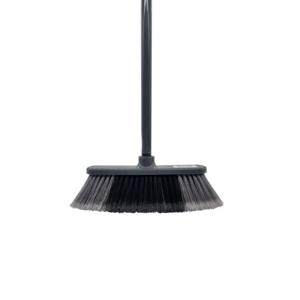 Escoba para Exteriores y Patio de 120 cm con Mango de Metal, Escoba de Plástico para Limpieza de Pisos, para Barrer el Hogar y el Jardín, Venta al por Mayor - Product Image 1