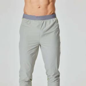 Pantalones de chándal para hombre de alta calidad: cómodos, transpirables y perfectos para entrenamientos de gimnasio, correr y actividades al aire libre - Product Image 2