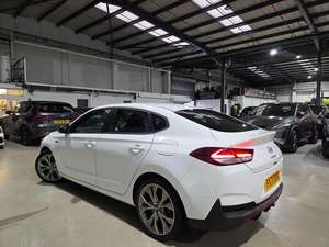 HYUNDAI I30 1.4 T-GDI 2021 USADO, Volante a la Izquierda/Derecha - Product Image 3