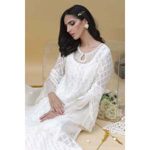 Conjunto de Camisa de Chifón Blanco con Dupatta y Pantalones para Primavera/Verano - Product Image 2