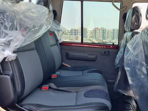 Toyota Land Cruiser Pick-Up 2022, Cuero ACC, R17, Hilux Turbo Diésel, Opciones Eléctricas, Caja de Cambios Automática/Manual, Tracción Delantera, Color Oscuro - Product Image 3