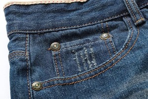 Pantalones vaqueros cortos para hombre de alta calidad, nuevos pantalones cortos de mezclilla rasgados de diseño personalizado para hombre con aspecto desgastado - Product Image 3