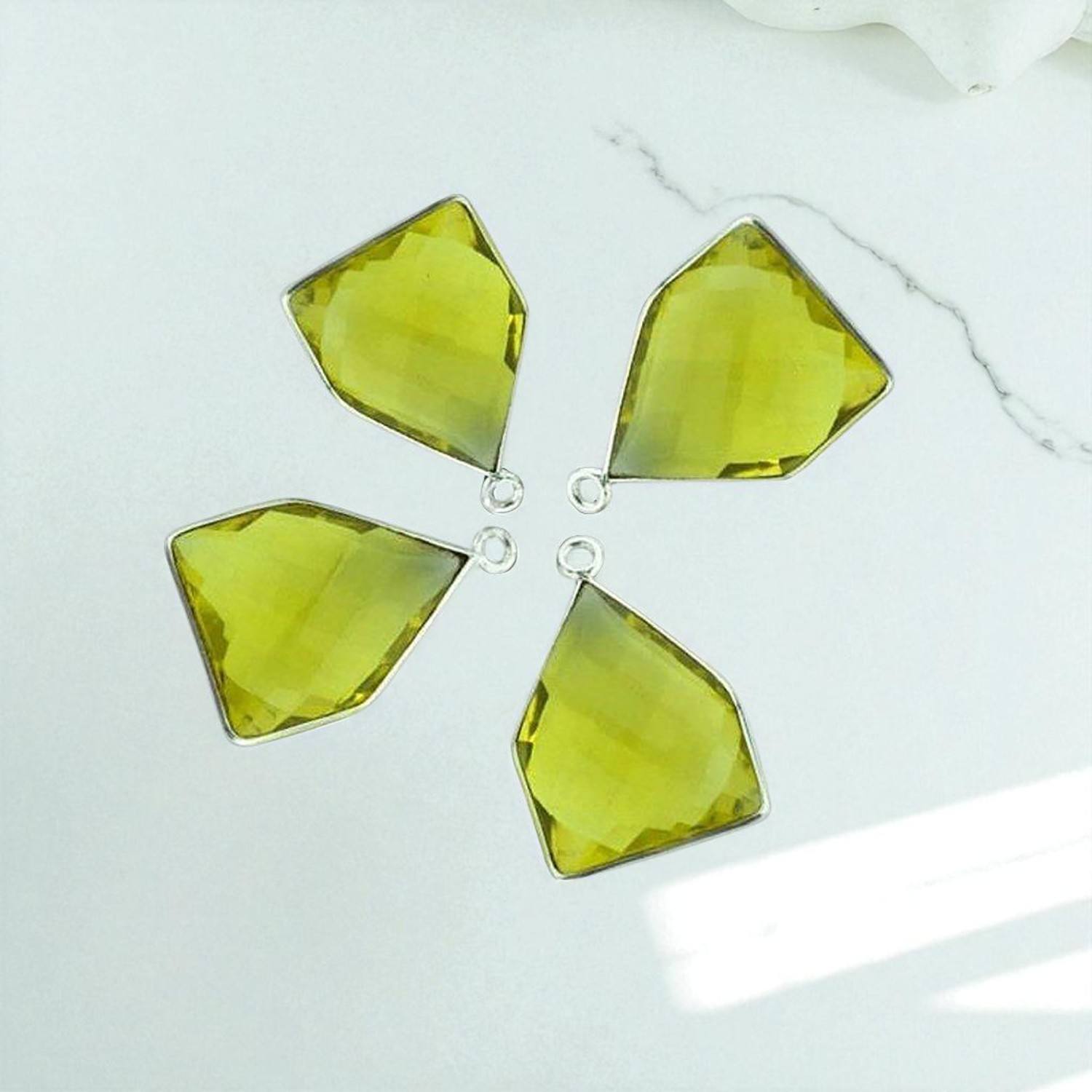 เลมอนโทแพซ