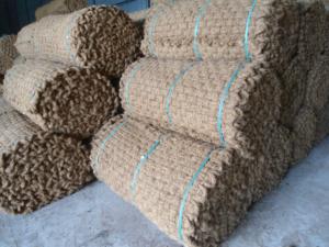 Rouleau de tapis de coco extérieur du Vietnam pour le pavage de route dans le parc et le jardin-rouleau de tapis de fibre de coco naturel-tapis de fibre de coco - Product Image 2