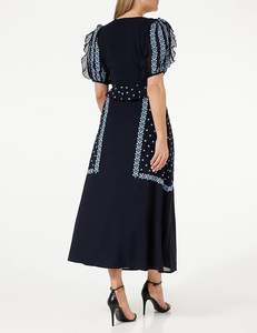 Robe de bal élégante et luxueuse en forme de A avec broderie à la main perlée, manches de robe de soirée en tulle pour les fêtes - Product Image 2