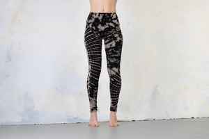 Pantalones de Yoga de Verano Personalizables de Alta Calidad para Mujer, Leggings Deportivos con un Patrón Abstracto - Product Image 5