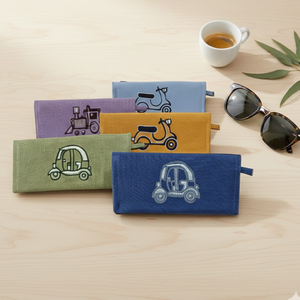 Funda para Gafas de Sol de Tela Hecha a Mano con Bordado a Mano, Marca STUDIO N, Modelo INF10 - Product Image 1