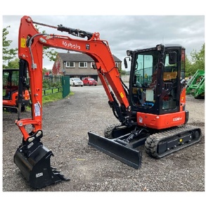 Excavatrice hydraulique compacte Kubota U36-4 efficace pour les travaux de terrassement, le creusement de fossés, les chantiers de construction, l'aménagement paysager et la construction générale - Product Image 4