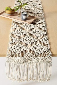 Elégant tapis de table en macramé fait main décor bohème en coton tissé parfait pour la table basse de la salle à manger ou le style de la cuisine - Product Image 3