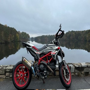 Motocicleta Deportiva de Turismo 2018 Hypermotard 939 - Product Image 1
