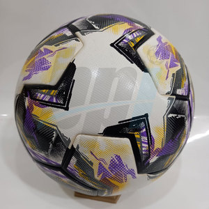 Équipement sportif en gros : Ballon de football thermocollé, faible MOQ, couleur unie, pour adulte - Product Image 4