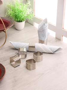 ที่ใส่ผ้าเช็ดปากตกแต่งบ้านและโรงแรม ชุดอาหารค่ำ ที่ใส่ผ้าเช็ดปากแบบมีสไตล์ งานฝีมือ แหวนผ้าเช็ดปากชุบทอง ของตกแต่งโต๊ะอาหาร - Product Image 4