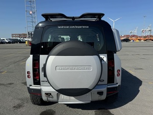 Land Rover Defender 110 P400 S MHEV 3.0L 8 Velocidades AT 400bhp 7 Plazas, Modelo 2020, Volante a la Derecha, Más Vendido - Product Image 2