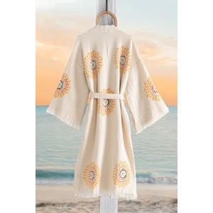 Bata de algodón 100% orgánico Varol Lady's con cuello tipo kimono - Lemura transpirable y cómoda, tejida con estampado semisólido personalizado para invierno - Product Image 2