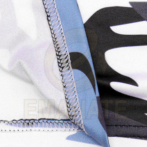 Dernier style de rashguard de compression pour homme, patchs personnalisés, impression par transfert thermique, tissu respirant antibactérien en polyester/nylon - Product Image 5