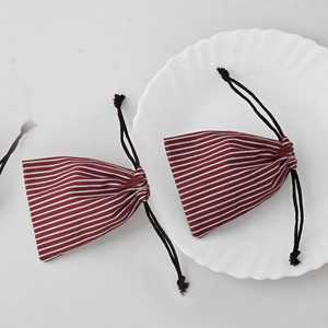 Vente en gros de pochette promotionnelle réutilisable écologique avec logo personnalisé en toile de coton avec cordon de serrage pour bijoux, cadeau, vêtements, sacs d'emballage - Product Image 5