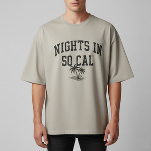 T-shirt à col rond en coton mélangé à imprimé graphique surdimensionné pour homme, style décontracté - Product Image 1