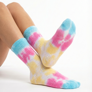 Chaussettes de sport personnalisées en batik pour femmes, décontractées, tricotées pour l'automne, antidérapantes, fabriquées en Turquie, avec logo personnalisé - Product Image 3