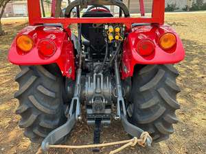 High Performance Massey Ferguson 4275 Red 4WD 21HP for Engine High Productivity Gear Drive Wheel Tractor Farm <b>Machine</b> - Product Image 4