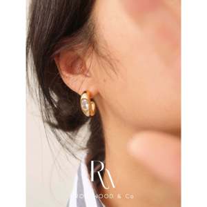 Orecchini a Cerchio Vintage con Fiori Geometrici in Cristallo e Zirconi, Placcati in Oro, per Feste o Regali, con Diamanti e Perle come Pietre Principali - Product Image 2