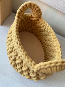 Panier en macramé élégant à doubles poignées, solution de rangement polyvalente pour la table, la cuisine, la salle à manger et la décoration, en provenance d'Inde - Product Image 6