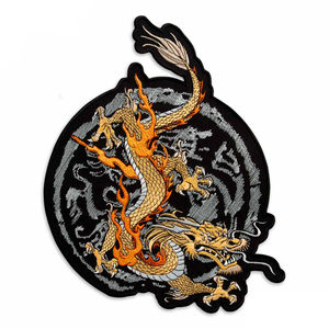 Venta al por mayor 3D flor-forma 3D bordado PVC deporte logotipos personalizados hierro-en parches para sombrero corazón ropa tela fieltro Tepra personalizado - Product Image 1