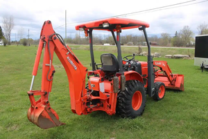 Kubota Used <b>Backhoe</b> <b>Loader</b> Diesel Red Wheel <b>Loader</b> KYB Components High Load Moment Engine Core - Product Image 2