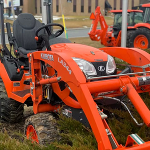 Roulements de roue essentiels pour tracteur compact Kubota BX1880 2WD : puissance fiable et livraison rapide pour espaces restreints - Product Image 6