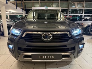 Toyota Hilux 2024 Económica, Gasolina/Diésel, Automática, SUV con Motor de 4.1-6L, Asientos de Cuero, Techo Solar, Torque de 100-200Nm, en Venta - Product Image 6