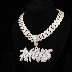 Collar con Colgante de Nombre Personalizado con Moissanita de Corte Brillante Redondo, con Argolla Regular, Joyería Hip Hop, Regalos para Hombres y Mujeres - Product Image 2