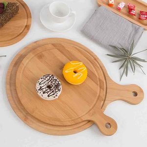 Planche à pizza réutilisable personnalisée en bambou, planche à charcuterie en bois, planche à pizza avec poignée, plateau de service - Product Image 5