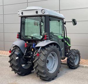 Tractor Agrícola TOP POWER Deutz-Fahr 3060 de 65HP 4WD con Cabina, Aire Acondicionado, Motor Diésel, Bomba y Transmisión - Product Image 4