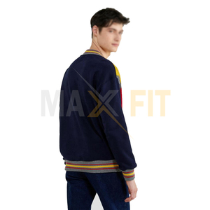 MAXFIT ENTERPRISES Venta al por mayor de sudaderas de cuello redondo para hombre 100% de algodón Ropa de invierno en varios colores Logotipo personalizado Diseño de patrón sólido - Product Image 3