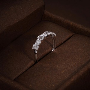 Anillo de Eternidad con Diamantes Cultivados en Laboratorio de 1.22 Ct, Corte Esmeralda y Brillante Redondo, Anillo de 7 Piedras, Diamantes Certificados IGI F VVS1 VVS2 - Product Image 5