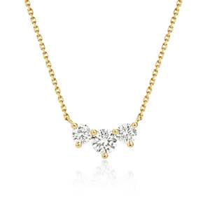 Collar de tres diamantes redondos brillantes de 0.63 Ct D-F VVS1-VS2, diamantes cultivados en laboratorio en oro amarillo de 18K, regalo de aniversario de bodas. - Product Image 1