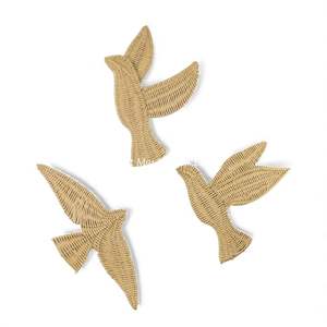 Decoración de Pared Bohemia Hecha a Mano con Aves Naturales Tejidas, Adorno Colgante de Animales para Cuarto de Bebé y Niños, de Vietnam - Product Image 1