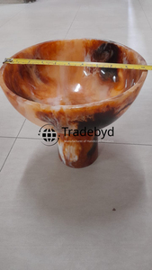 Tazón de resina creado por artesanos expertos para colecciones de decoración hechas a mano Tradebyd - Product Image 5