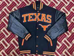 Bordado lana cuerpo patrón más mangas de cuero real Varsity Chaqueta estilo casual a prueba de viento Letterman Varsity chaqueta - Product Image 5