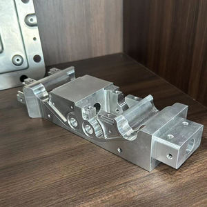 Fabricants CNC Pièces d'usinage en aluminium Métal CNC - Product Image 4