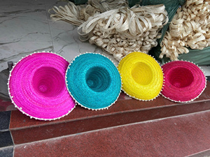 Nouveau design 2025 Chapeau de paille mexicain léger pour les festivals, le camping, les journées à la plage ou les activités de plein air Lotus bleu - Product Image 3