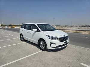 Carnivalls G D I L 3.5L 2023 Usado en Perfectas Condiciones, Listo para Enviar - Product Image 6