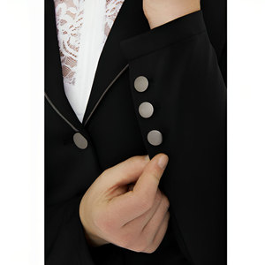 Chaqueta de equitación transpirable de calidad superior para mujer para ecuestre, ribete contrastante en la solapa y aberturas traseras para montar a caballo - Product Image 5