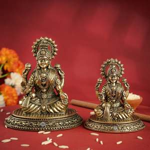 Murti de Latón Puro Laxmi Ji de 9 cm, Murti de Latón para la Riqueza y la Prosperidad - Product Image 5