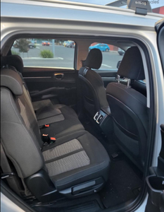 Kia Sorento S Auto SUV 2022 d'occasion, parfaitement propre, prêt à être expédié - Product Image 4