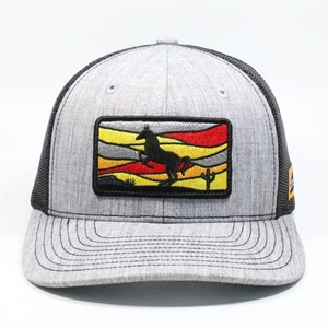 Casquette de camionneur personnalisée Casquettes de sport Casquettes de camionneur Logo personnalisé Broderie 5 panneaux Casquette en mousse à mailles vierges - Product Image 2