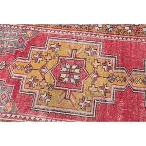 Alfombra Turca de 4.3x8.3 pies, Alfombra de Lana Roja Vintage con Diseño Ombré - Product Image 5