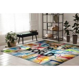 Tapis Graffiti : Impression « C'est mon monde », Tapis d'art moderne, Tapis en chenille - Product Image 2