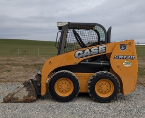 รถตักล้อยางรุ่น SR130 ปี 2014: กำลังแรงขนาดกะทัดรัดสำหรับการทำงานในพื้นที่แคบ - Product Image 1